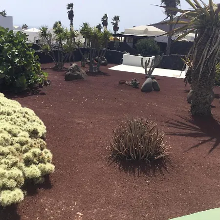 Vrijstaande Appartamento